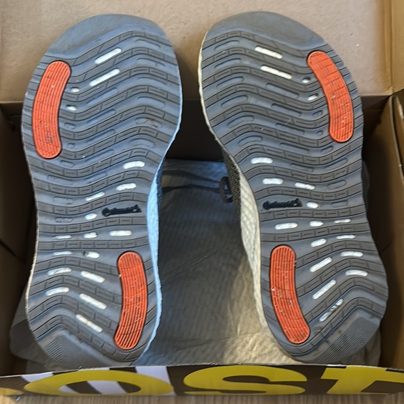 Adidas Alphaboost Grey size 8 - Picture 10 of 11